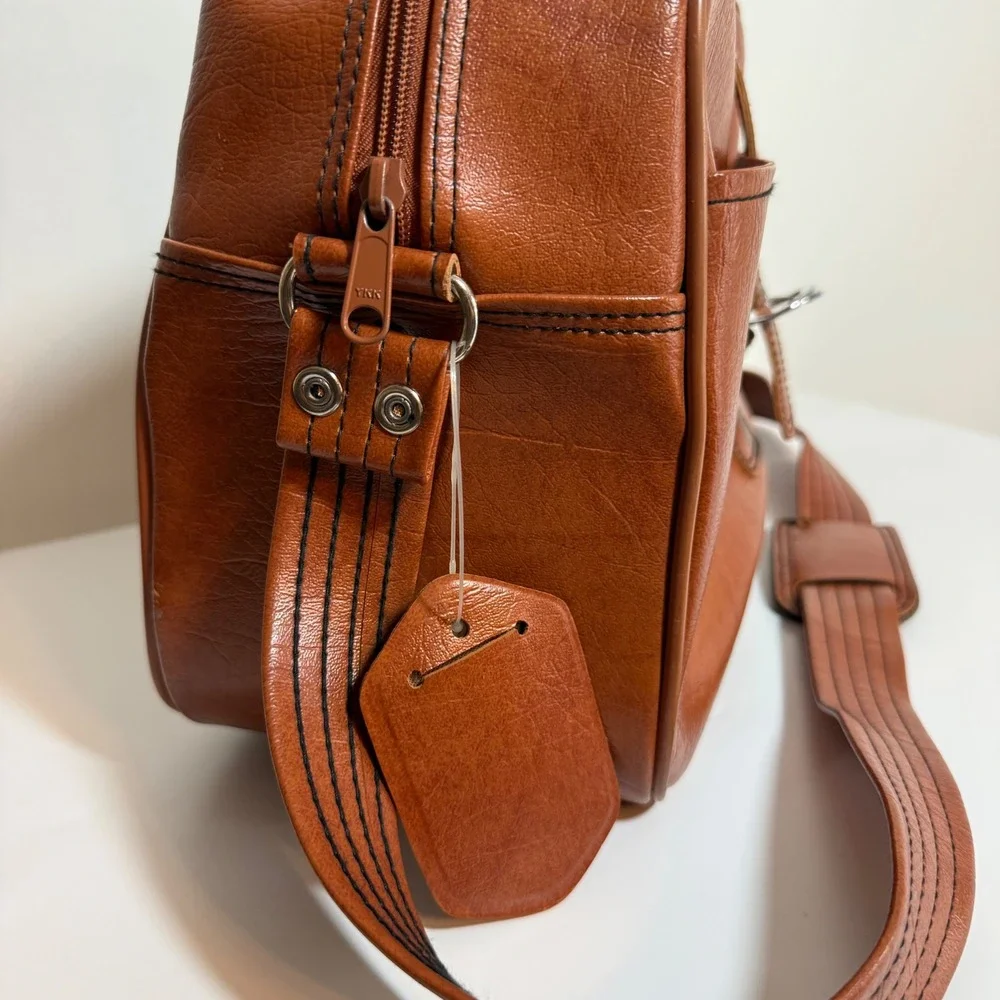 F.W. Woolworth Vintage Flight Bag Brown Faux Leather 70s Retro Carry On Academia
